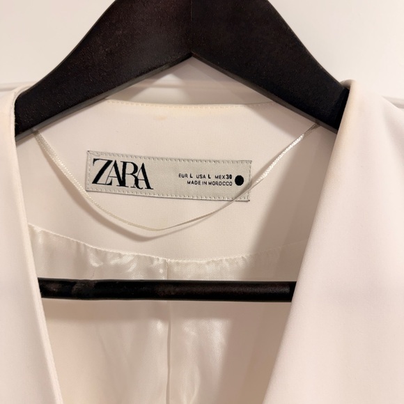 Zara Cream Blazer Vest - Picture 2 of 2